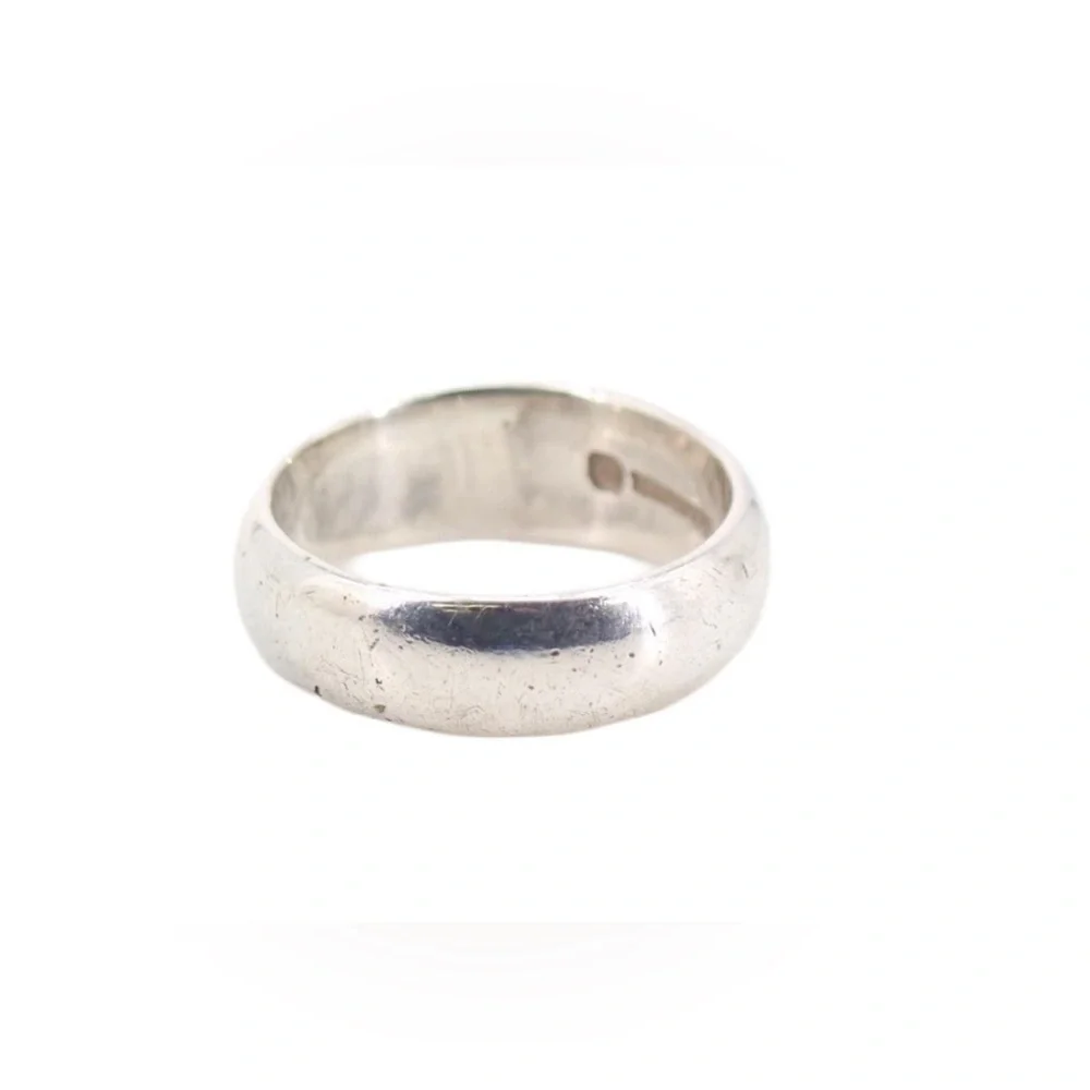 Tiffany & Co. Sterling Silver heart design ring - Picture 2 of 5